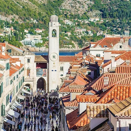 Senj Cr * Brsečine