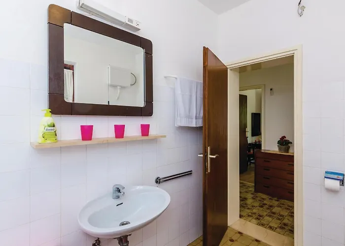 Senj Cr Appartement Brsečine
