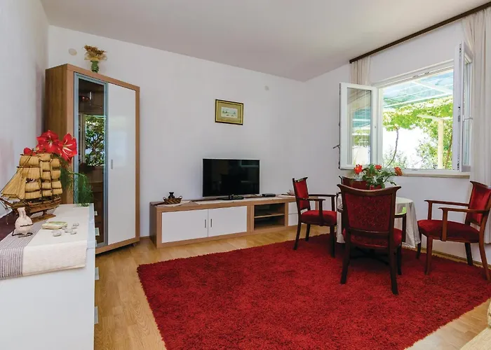 Senj Cr Appartement Brsečine